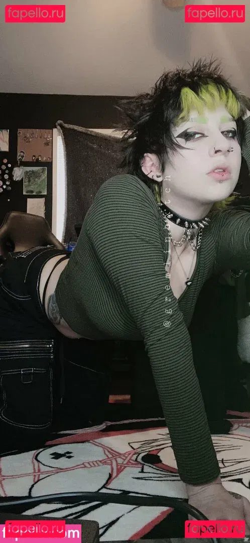 Gremlinbxtch Onlyfans Photo Gallery 