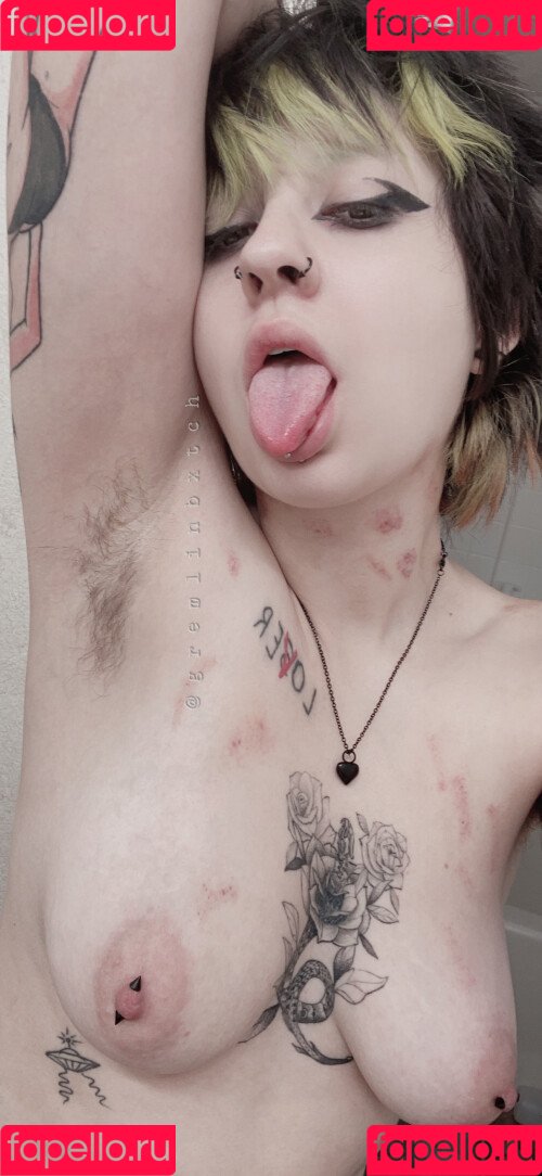 Gremlinbxtch Onlyfans Photo Gallery 