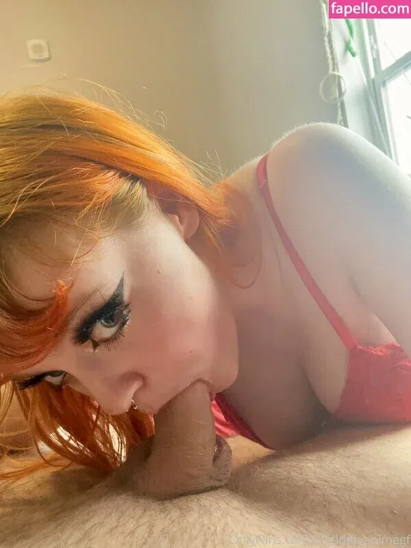 Lil Strawbs Onlyfans Photo Gallery 