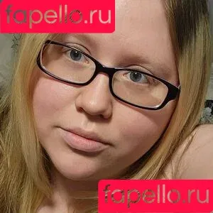 geekikitten / geekykittenxo Onlyfans Photo Gallery 