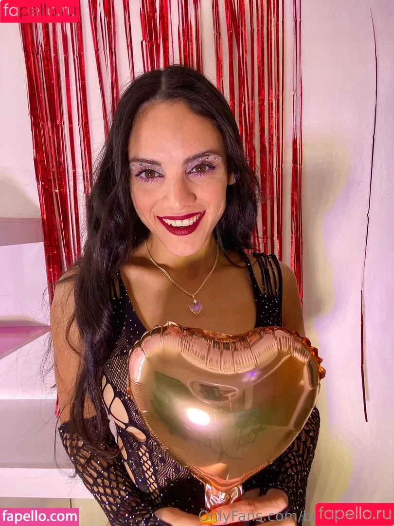 emmadra / emmadrava Onlyfans Photo Gallery 