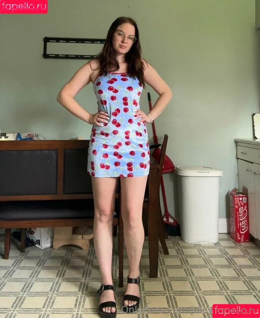 juicyjanaeeee / juicyjaneeeee Onlyfans Photo Gallery 