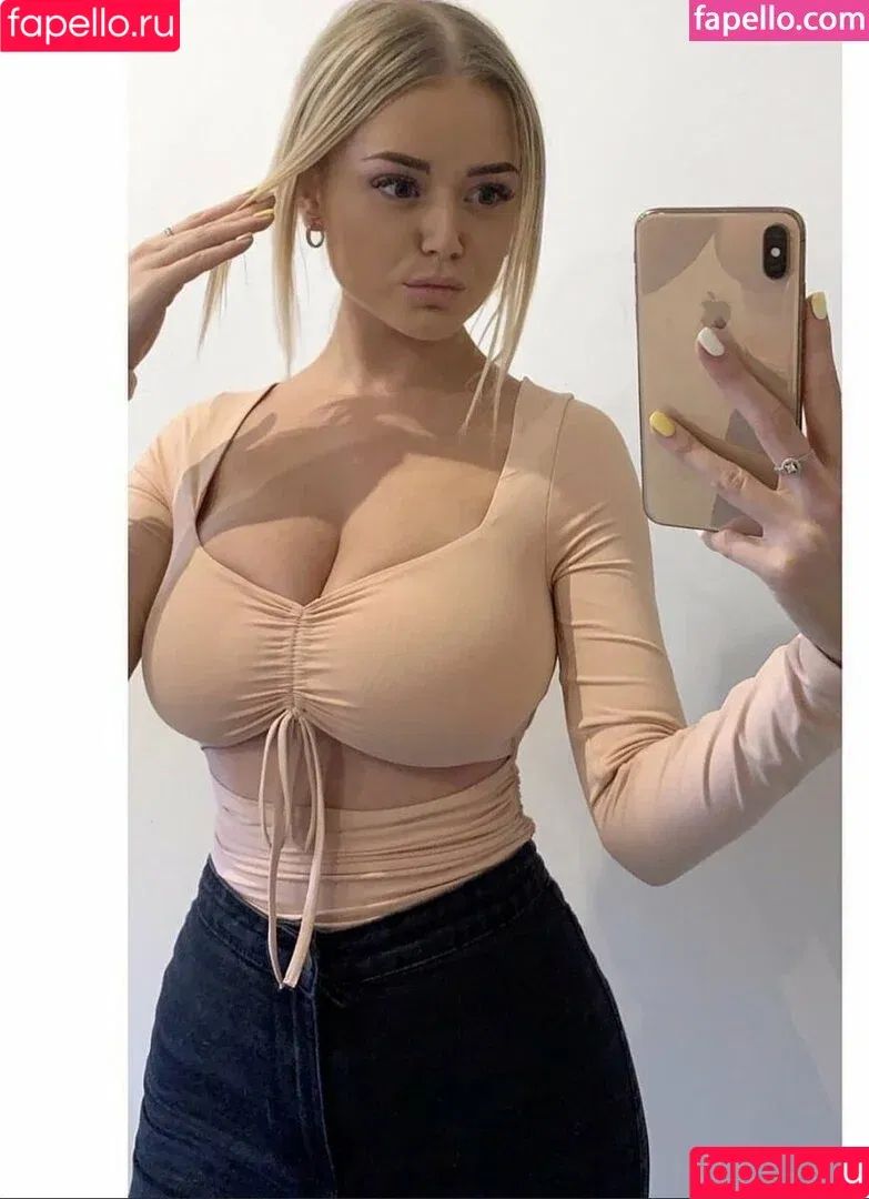 Olivia Miller / olivia_miller69 / oliviamiller_x Onlyfans Photo Gallery 