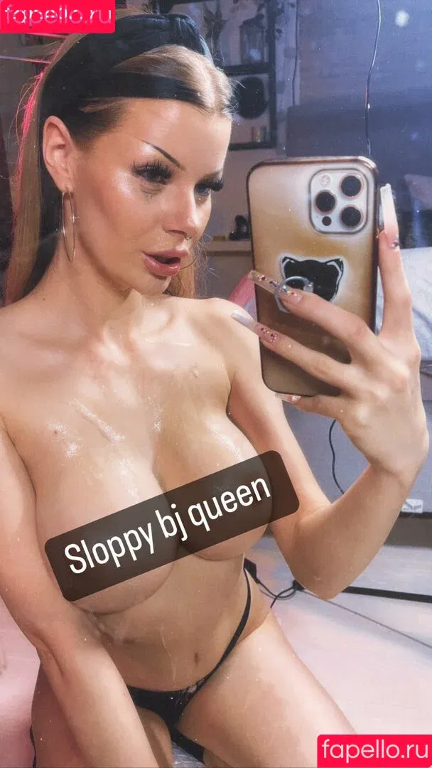 Honeybabesugarpiie / Killeryina Onlyfans Photo Gallery 