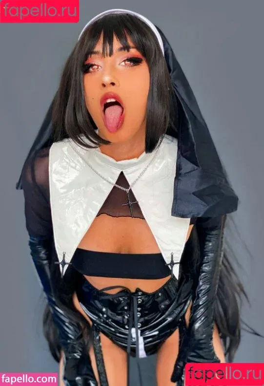 Magic Phyra / magic_phyra / magicphyra Onlyfans Photo Gallery 