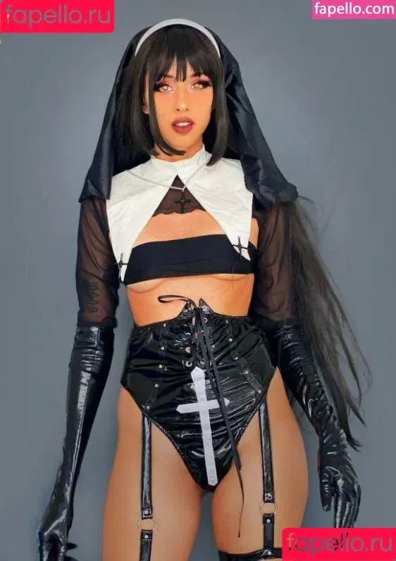 Magic Phyra / magic_phyra / magicphyra Onlyfans Photo Gallery 