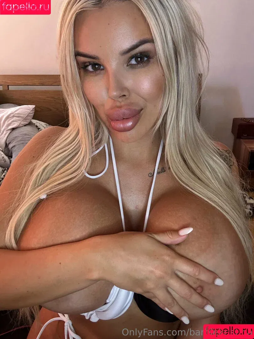 Barbiekristina / barbiekristina_ / https: Onlyfans Photo Gallery 