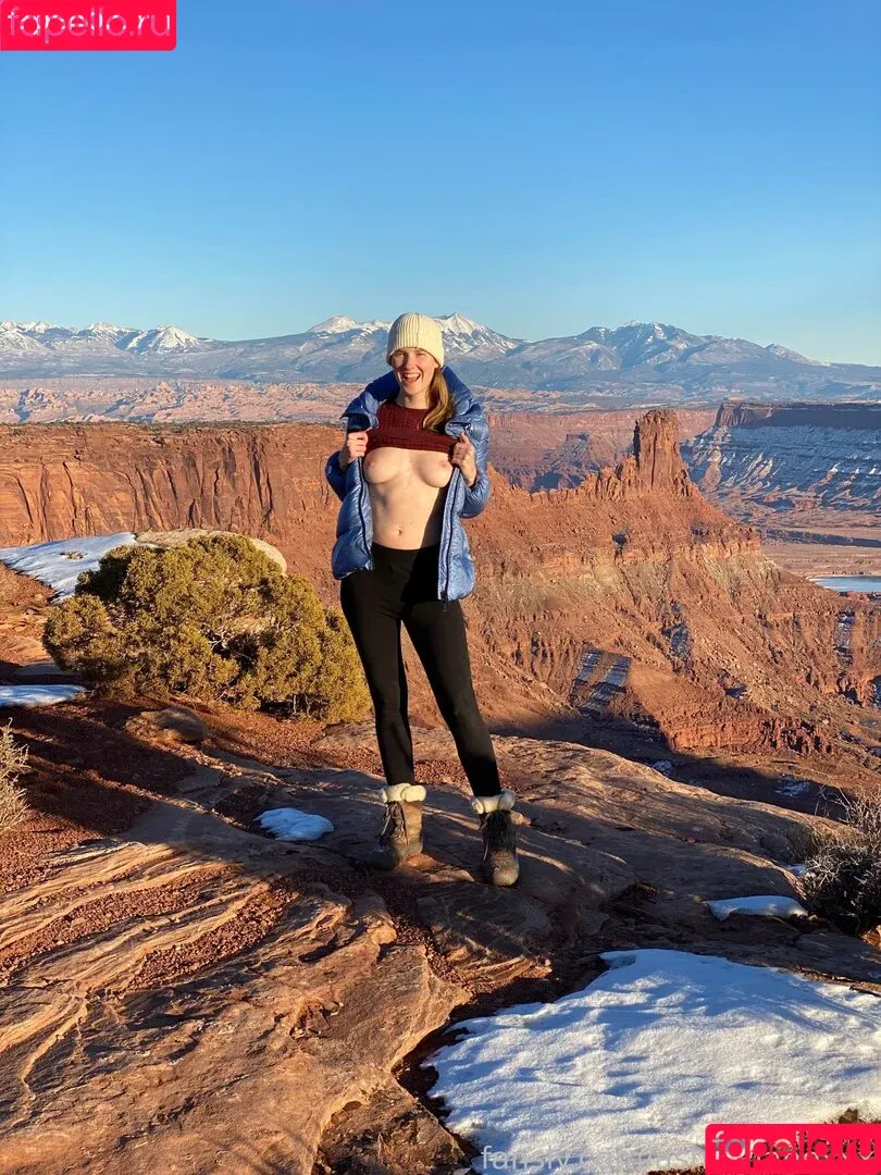 ashleylanexxx / priebusss Onlyfans Photo Gallery 