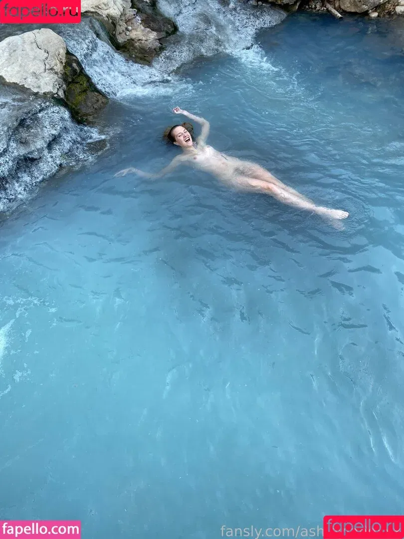 ashleylanexxx / priebusss Onlyfans Photo Gallery 