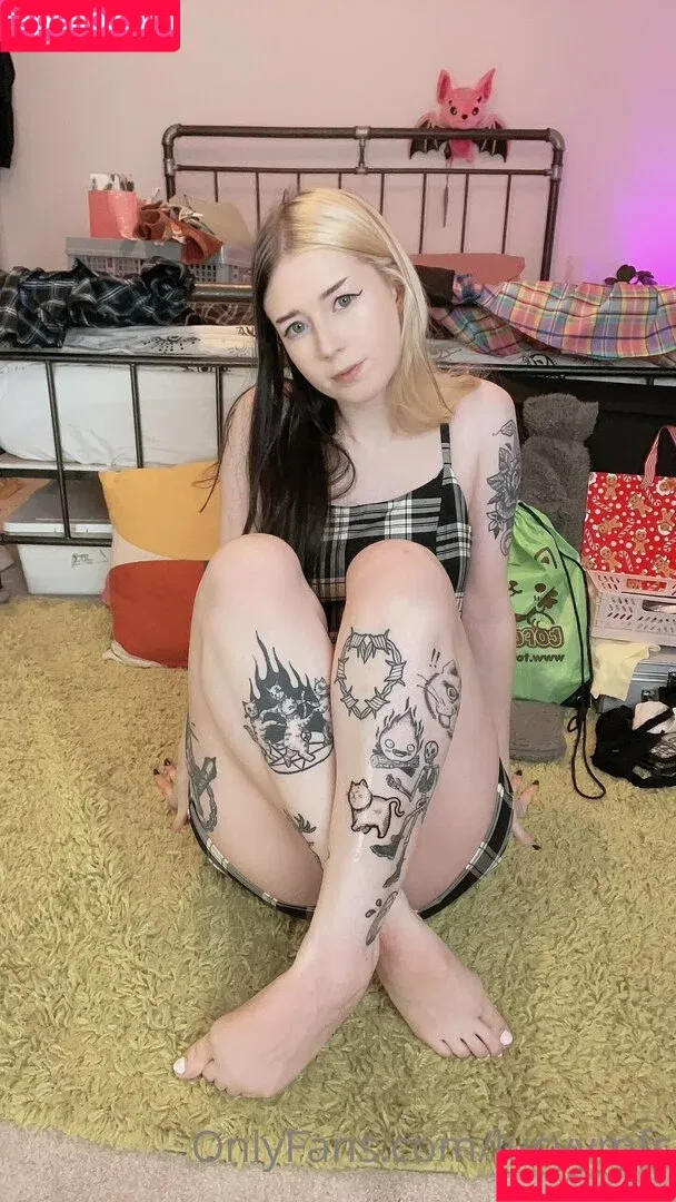 Princesslucyy / lucyymfc / lucyypromo / mfclucky Onlyfans Photo Gallery 