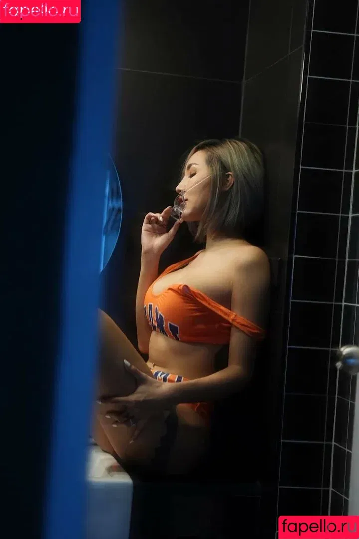 chaly_xx / chalydn Onlyfans Photo Gallery 