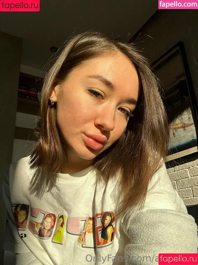 alisegold / g.0.l.d Onlyfans Photo Gallery 