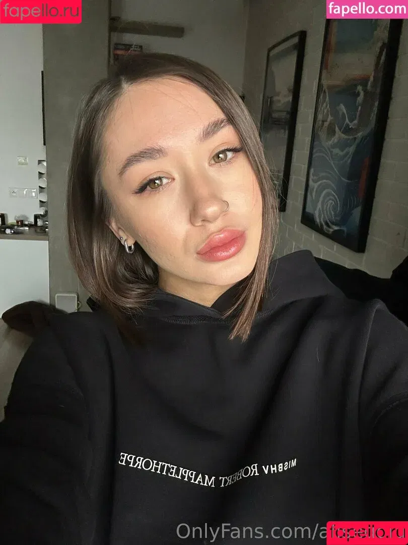 alisegold / g.0.l.d Onlyfans Photo Gallery 