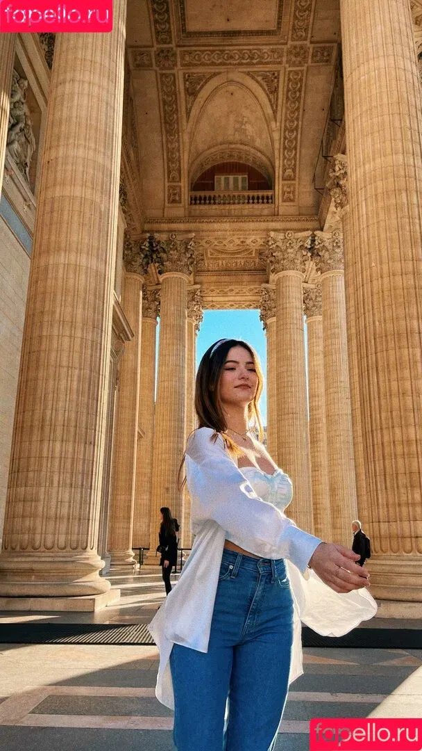 Elsa Bois Onlyfans Photo Gallery 