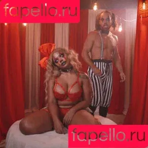 Avery Jane / AveryJaneXO / averyjane / averysay Onlyfans Photo Gallery 