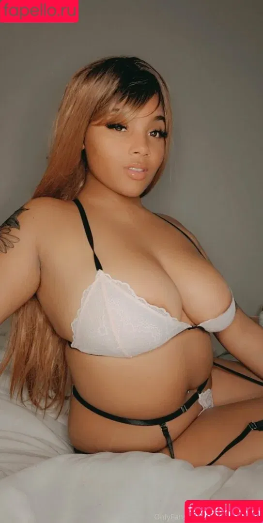 bonitablancaaa / minablancaa Onlyfans Photo Gallery 