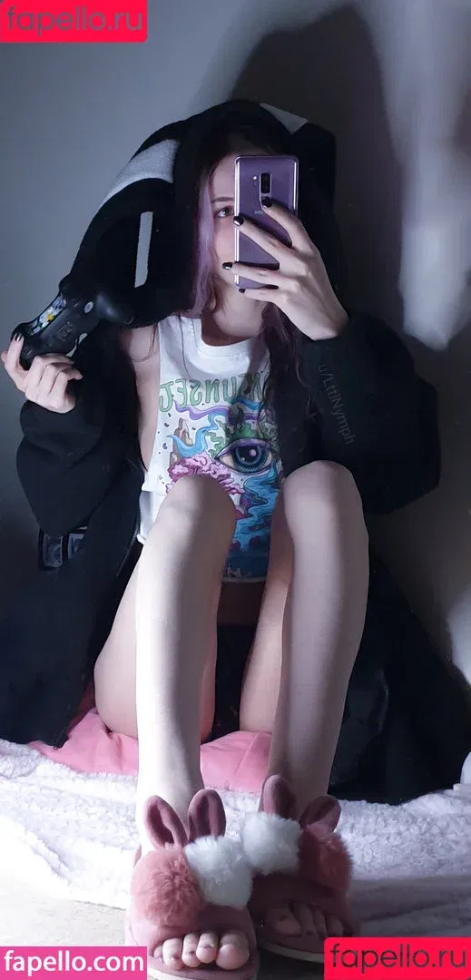 Ishynya / i.shynya / ishynya1 / lttlnymph / nanonamina Onlyfans Photo Gallery 