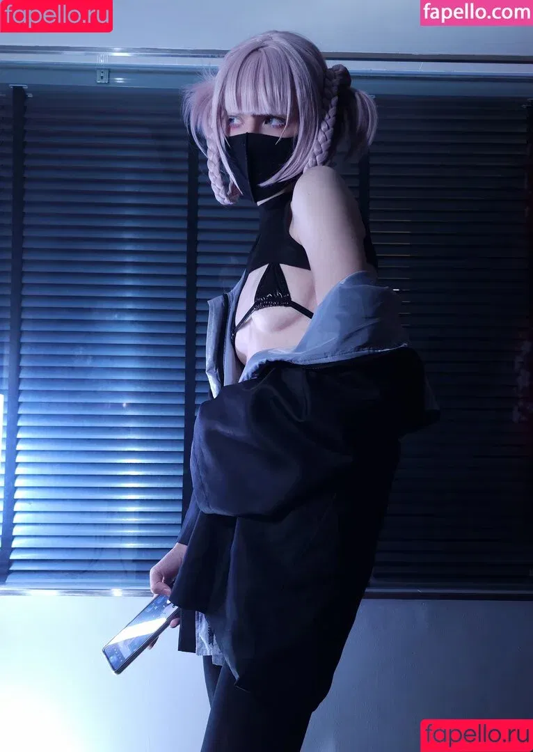 Ishynya / i.shynya / ishynya1 / lttlnymph / nanonamina Onlyfans Photo Gallery 