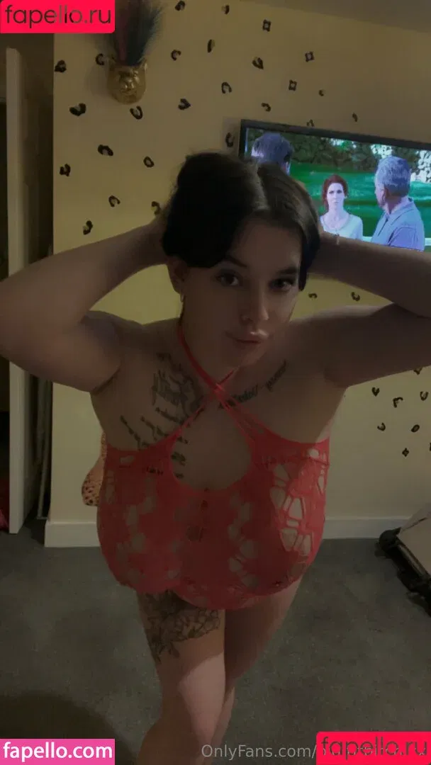 big.titbitch.xx Onlyfans Photo Gallery 