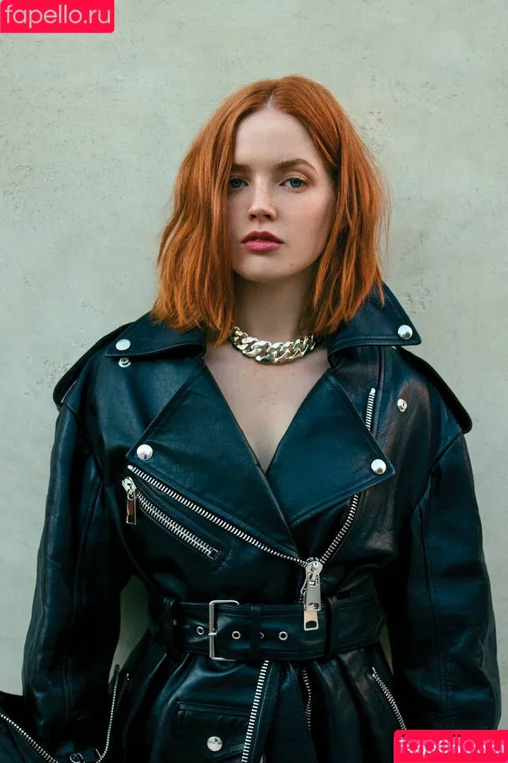 Ellie Bamber / elliebamber_ / honeybambs Onlyfans Photo Gallery 