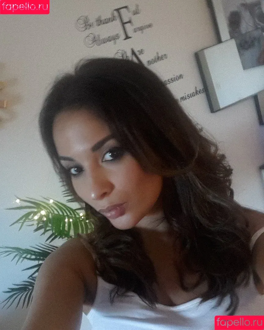 Anissa KATE / AnissaKate / AnissaKatexxx / anissakateoff Onlyfans Photo Gallery 