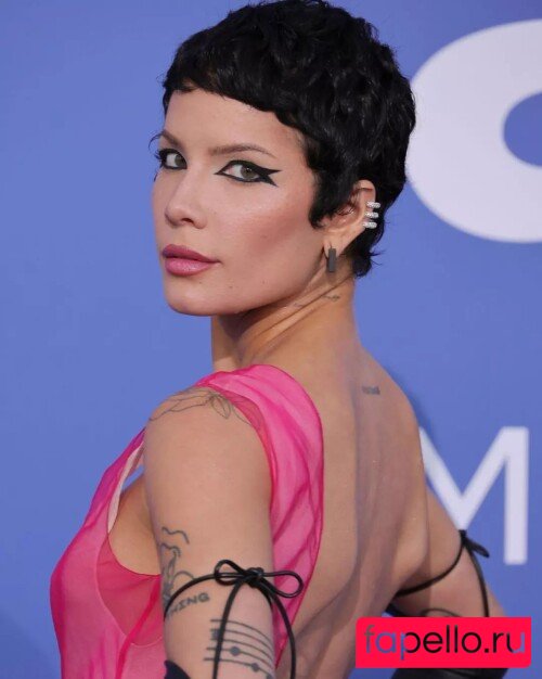 Halsey Nude Onlyfans Photo 50