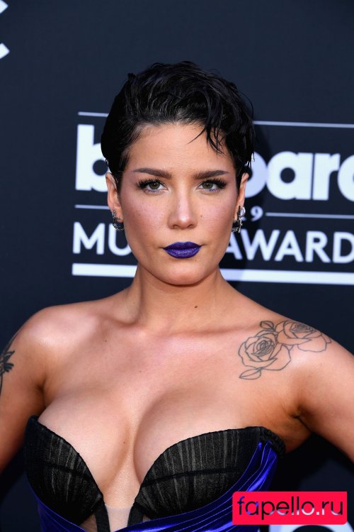 Halsey Nude Onlyfans Photo 47