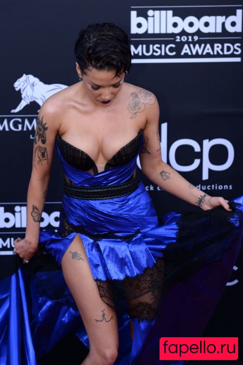 Halsey Nude Onlyfans Photo 43