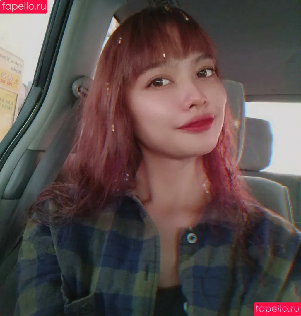 Invalidnun / cveries.n / nunsakinah Onlyfans Photo Gallery 