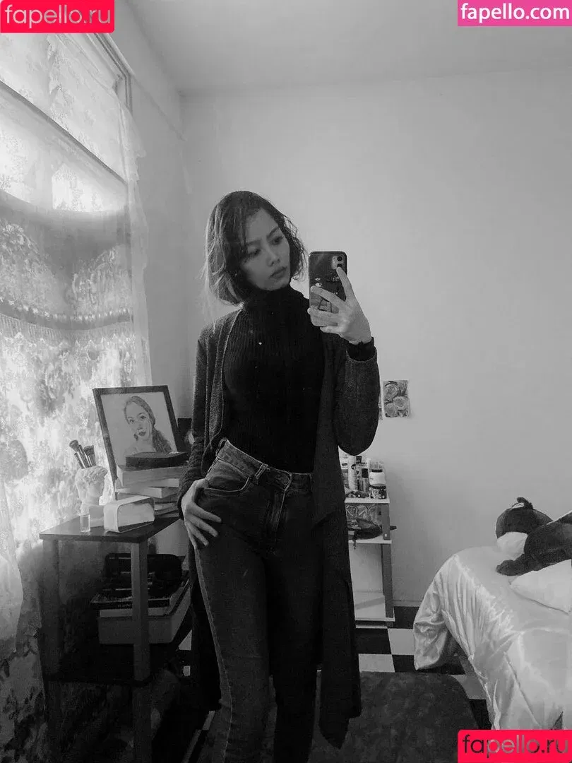 Invalidnun / cveries.n / nunsakinah Onlyfans Photo Gallery 