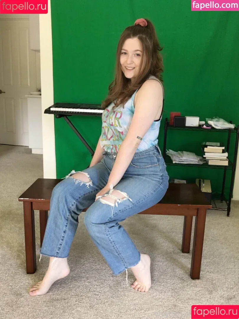 ashleejune Onlyfans Photo Gallery 