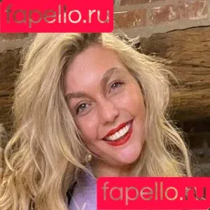 Amelie-May / Little Miss Sole / itsamelie_31 / littlemisssole Onlyfans Photo Gallery 