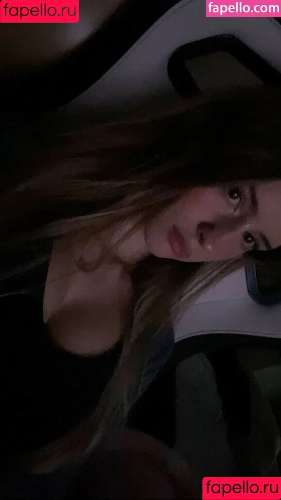 Mira Szalma / itsmira004 / mira.004 / mira.szalma Onlyfans Photo Gallery 