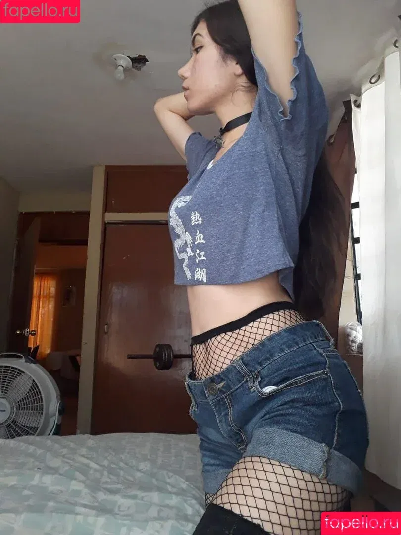 Estela.su / estelasaubi Onlyfans Photo Gallery 