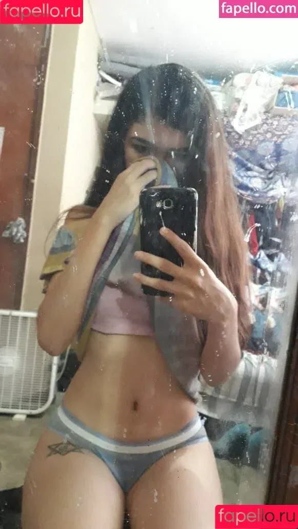 Estela.su / estelasaubi Onlyfans Photo Gallery 