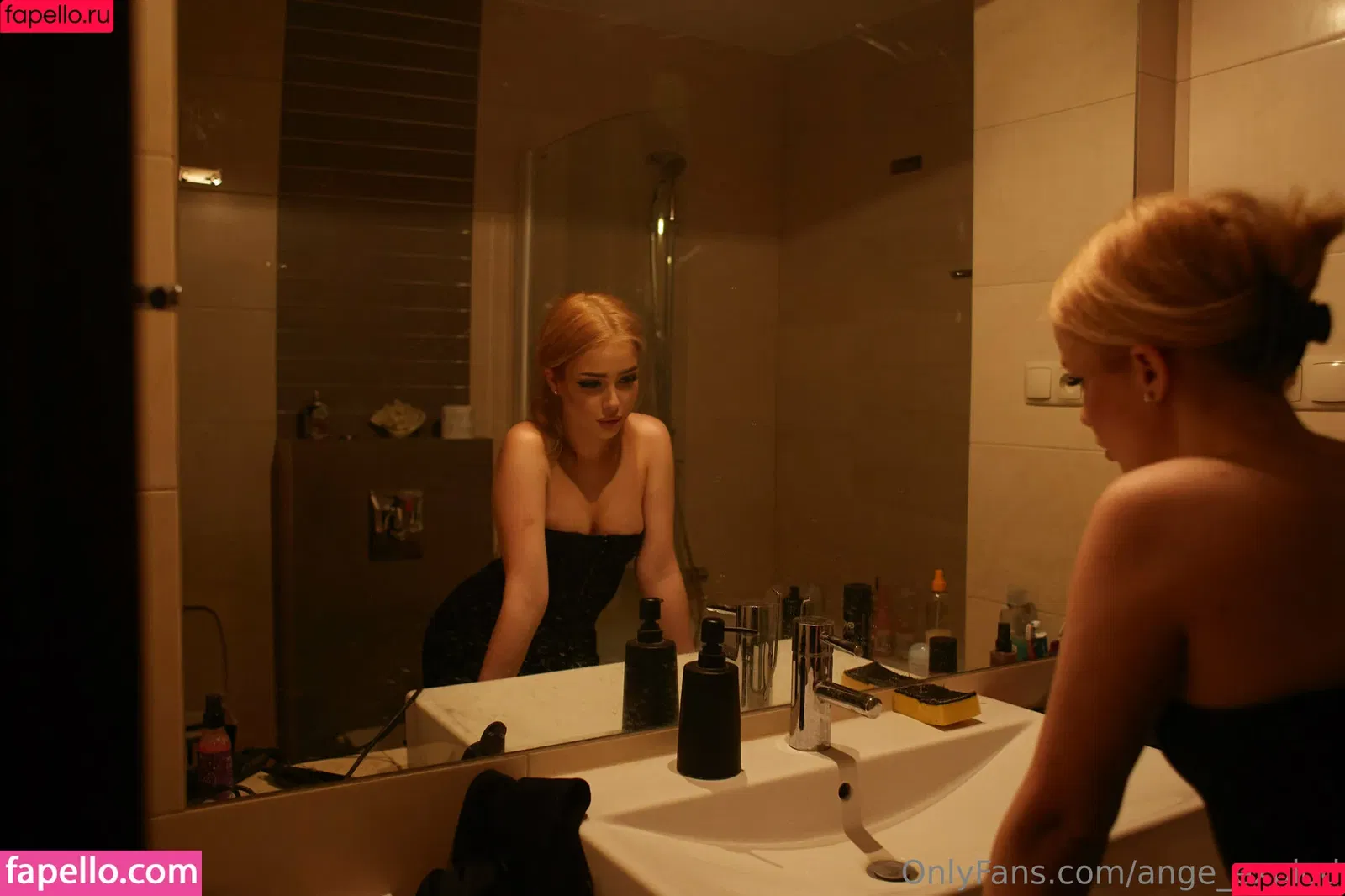 angie_explod / angie_ha Onlyfans Photo Gallery 