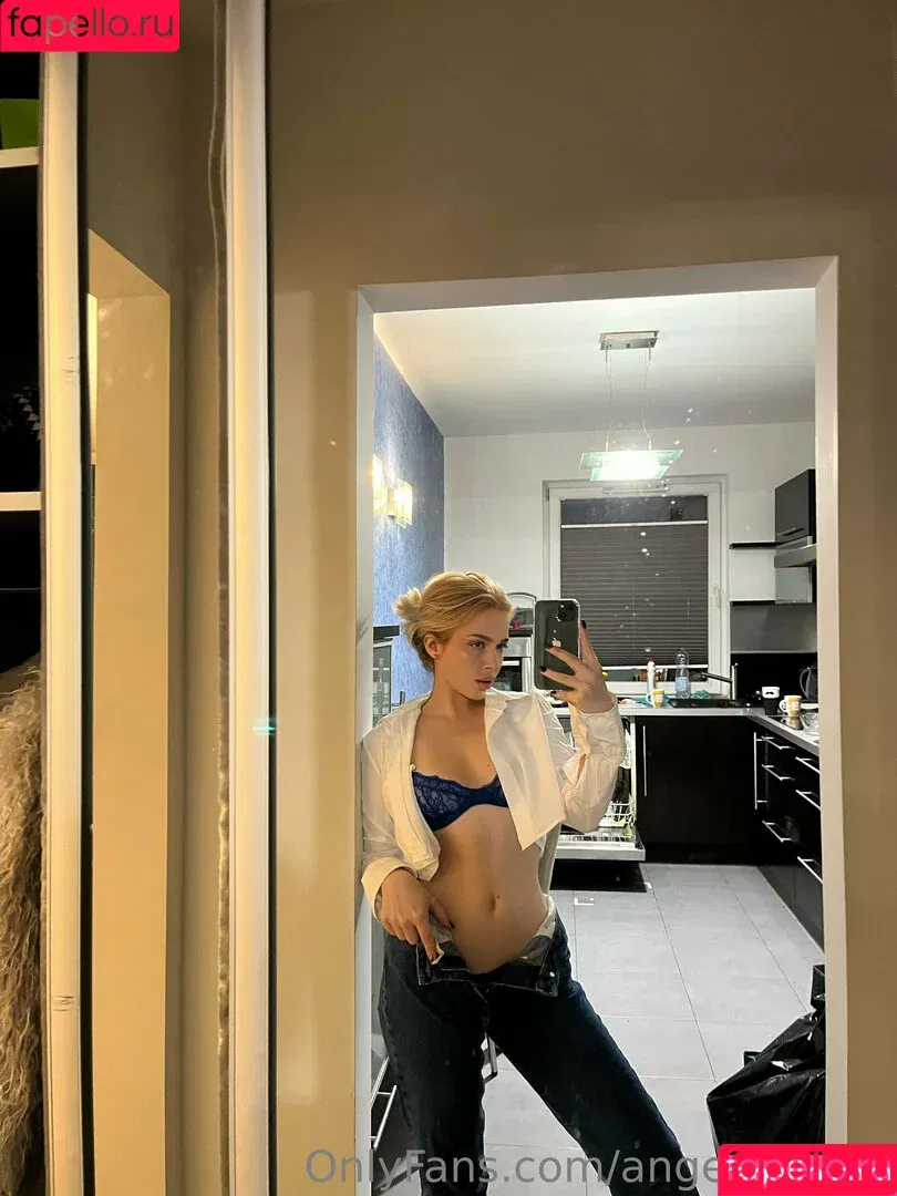 angie_explod / angie_ha Onlyfans Photo Gallery 