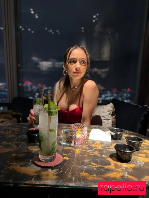 Lea Peach Nude Onlyfans Photo 41