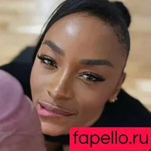 Malia Lenoir / malialenoir Onlyfans Photo Gallery 