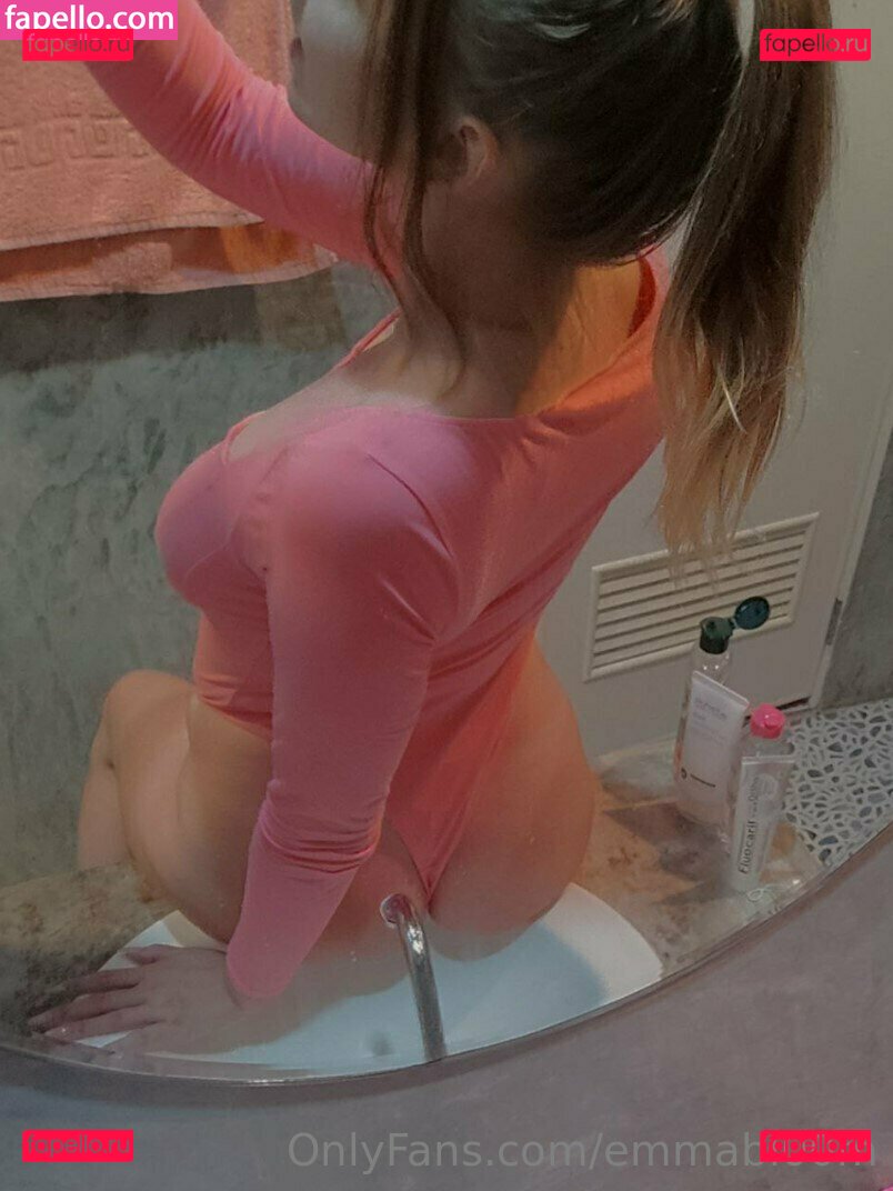 emmabl00m / mich2600 Onlyfans Photo Gallery 