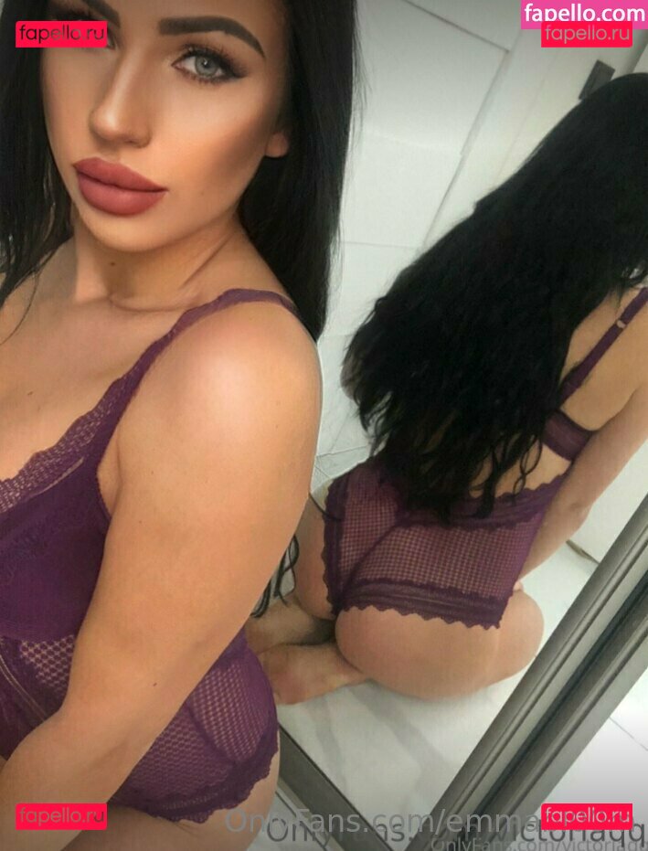 emmabl00m / mich2600 Onlyfans Photo Gallery 