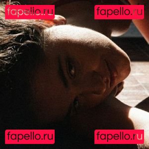 Paola Buzzone / buzzonelightyear / paolabuzzone Onlyfans Photo Gallery 