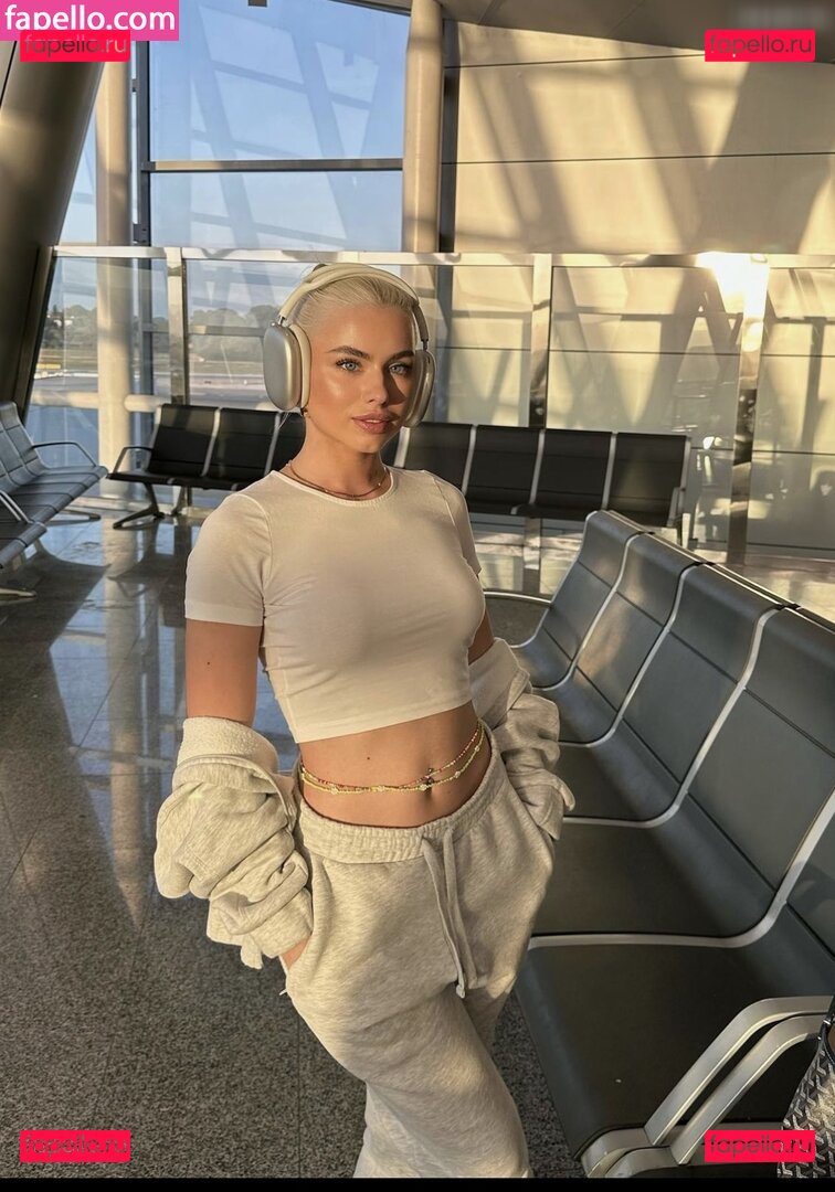 Kim Schiele / kiimsch_ / sarahtoninx9_ Onlyfans Photo Gallery 