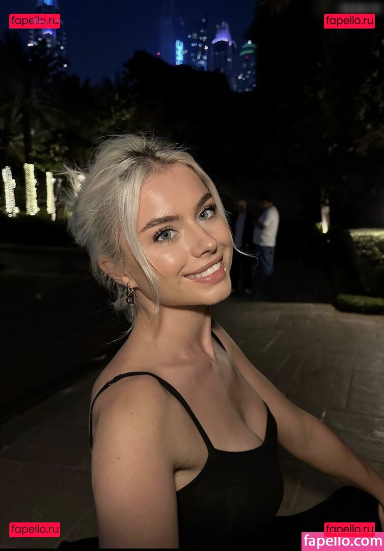 Kim Schiele / kiimsch_ / sarahtoninx9_ Onlyfans Photo Gallery 