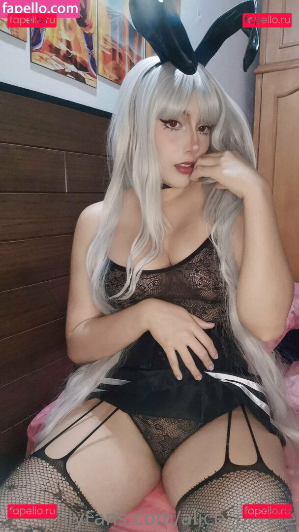 yourkittypeach Onlyfans Photo Gallery 