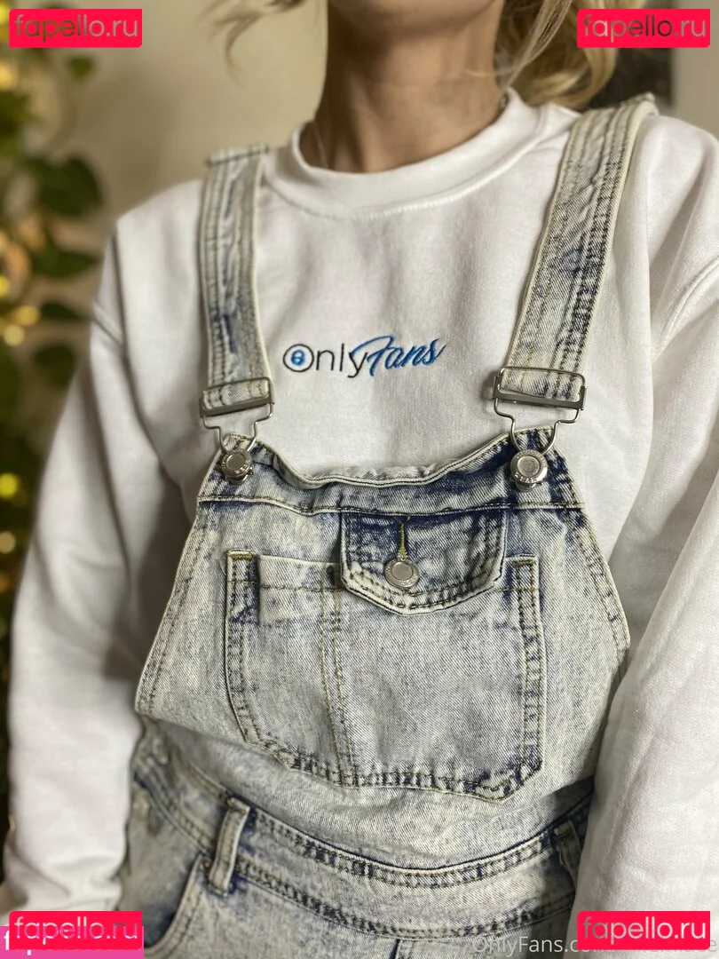 lillieinlace Onlyfans Photo Gallery 