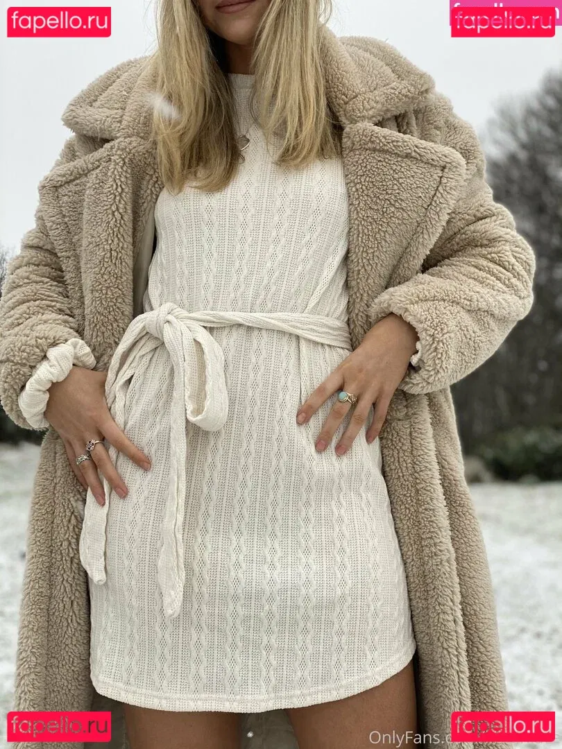 lillieinlace Onlyfans Photo Gallery 