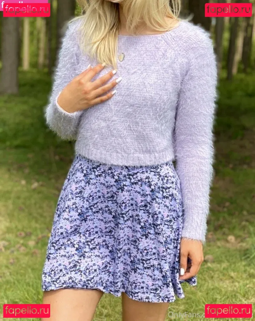 lillieinlace Onlyfans Photo Gallery 