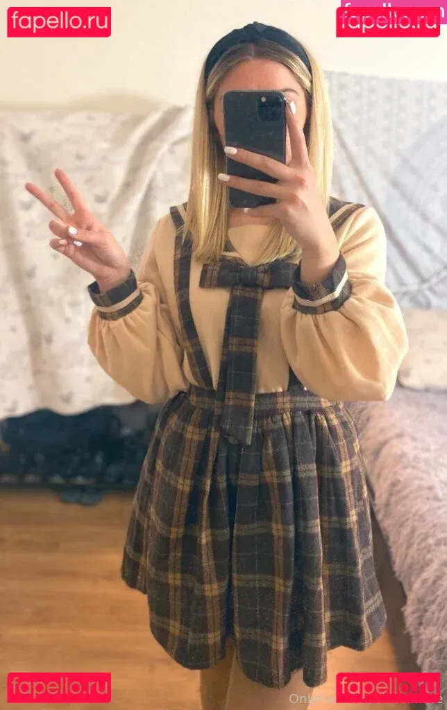 lillieinlace Onlyfans Photo Gallery 