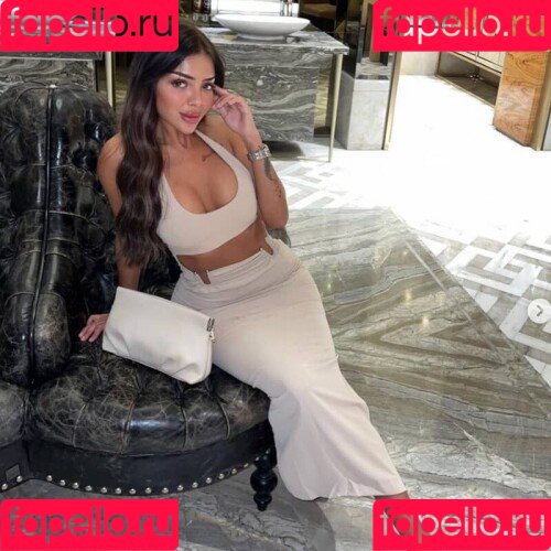 MiraXSugar Onlyfans Photo Gallery 